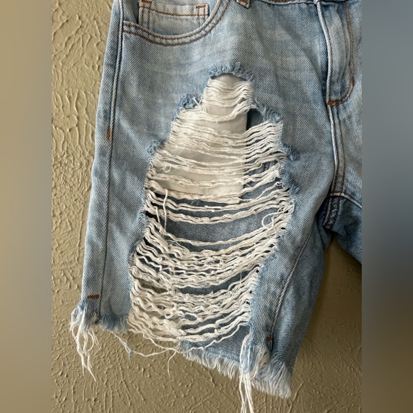 Cello Women’s shorts / Soft Blue Jeans Size M - Picture 2 of 15